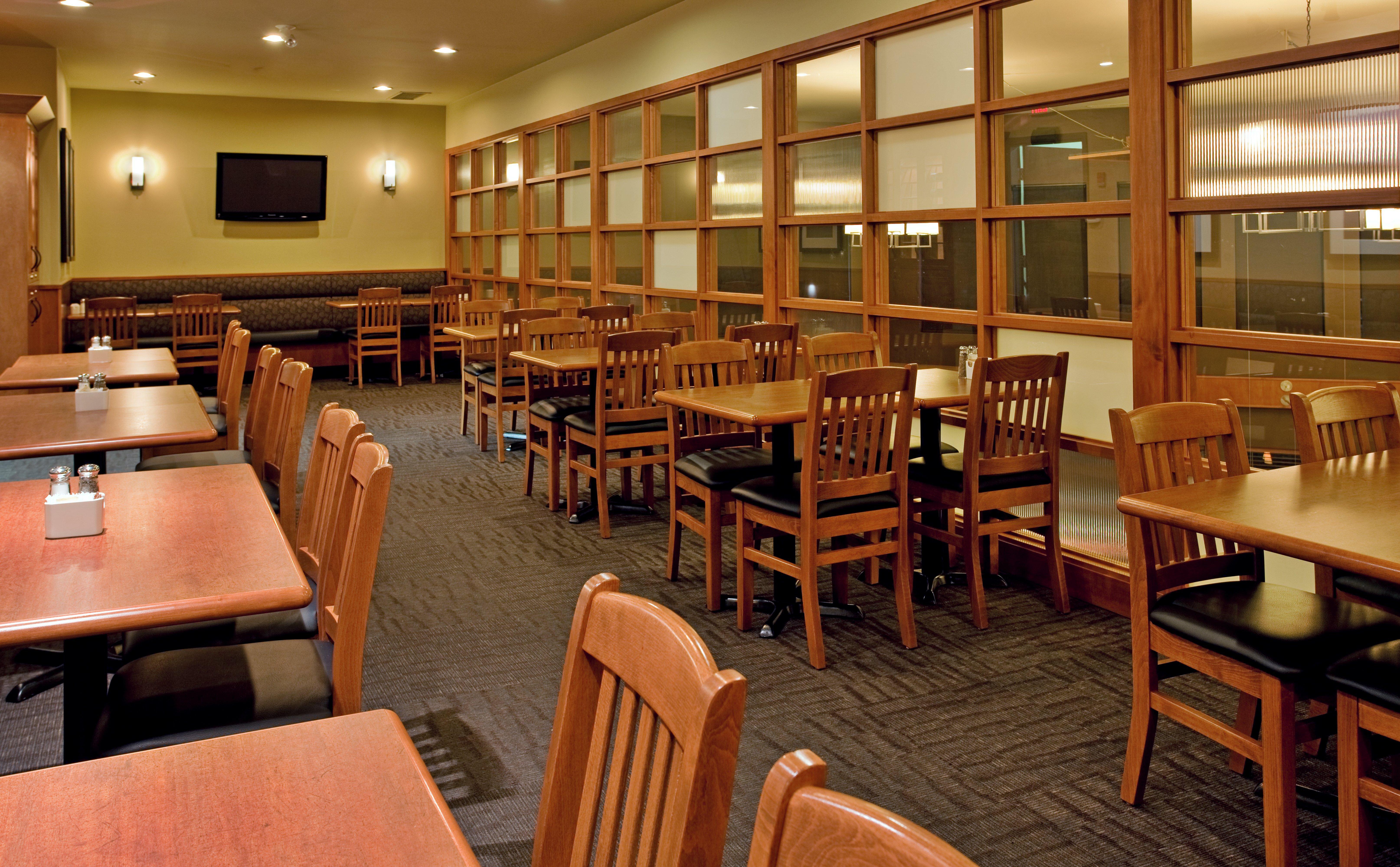 Holiday Inn Hotel And Suites-Kamloops By Ihg Esterno foto