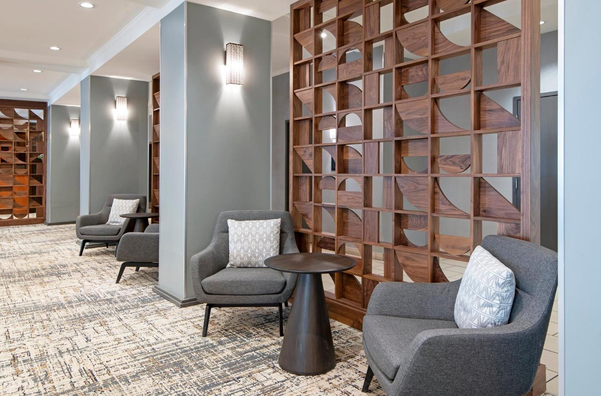 Holiday Inn Hotel And Suites-Kamloops By Ihg Esterno foto