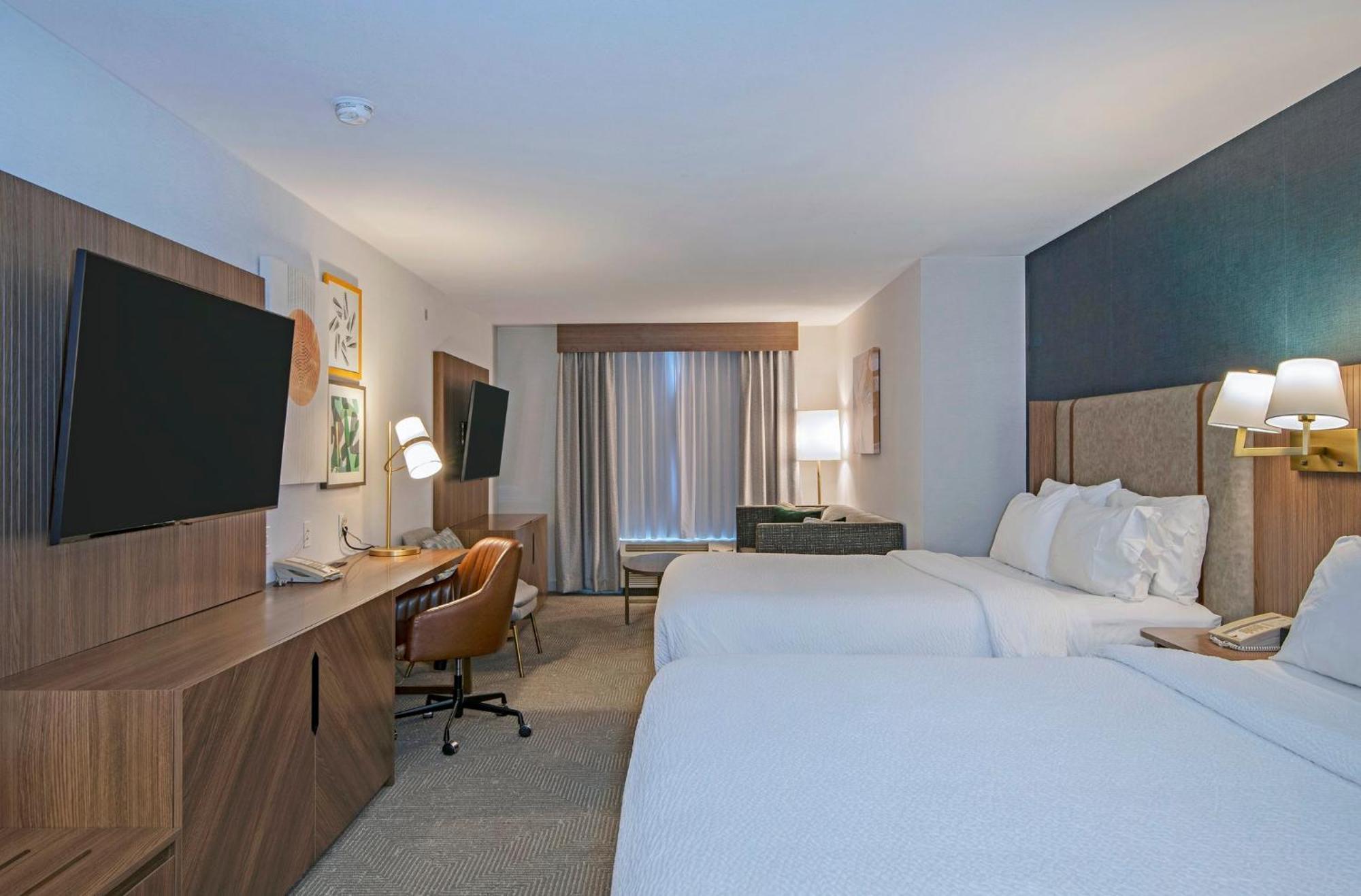 Holiday Inn Hotel And Suites-Kamloops By Ihg Esterno foto