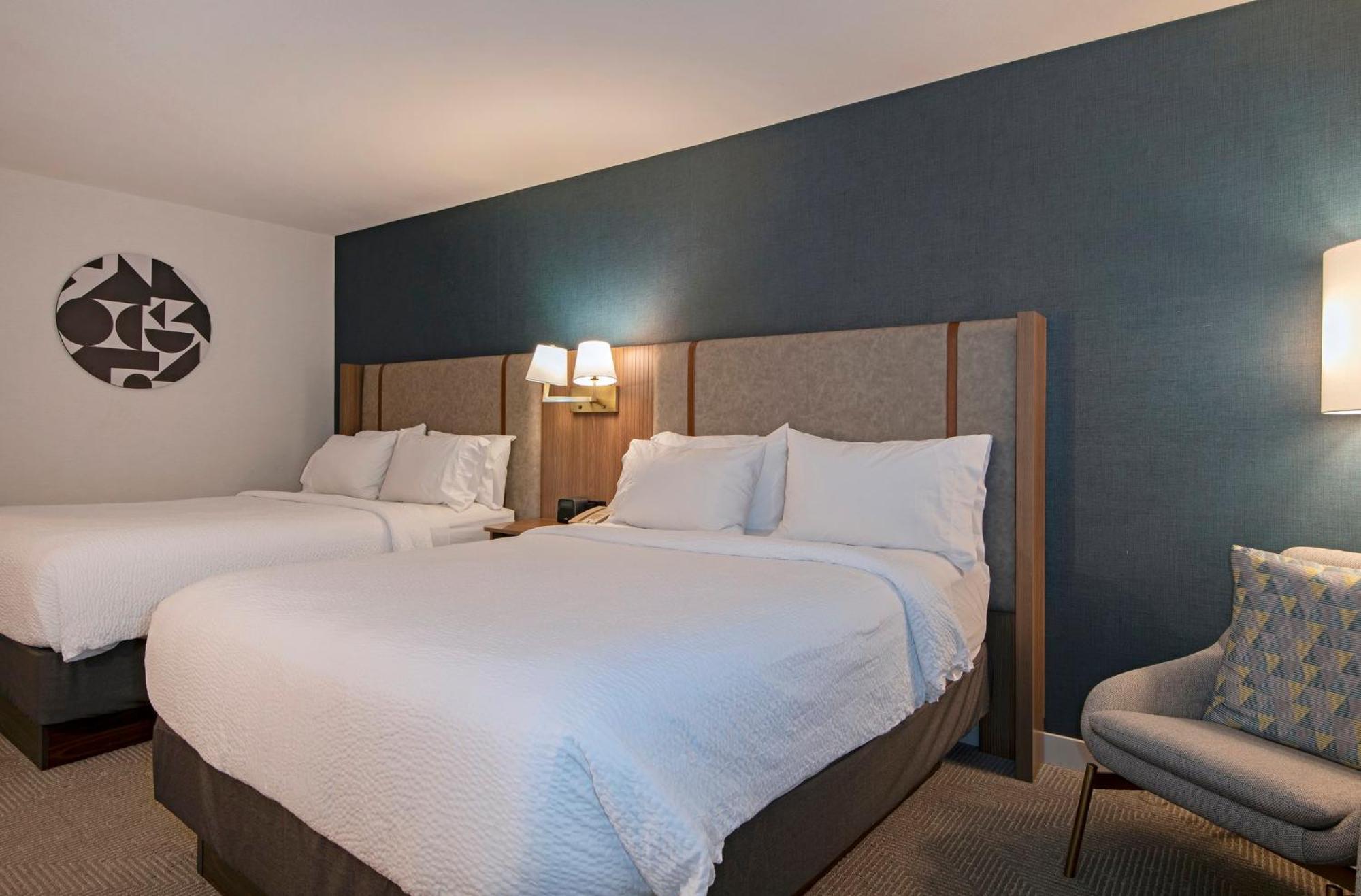 Holiday Inn Hotel And Suites-Kamloops By Ihg Esterno foto