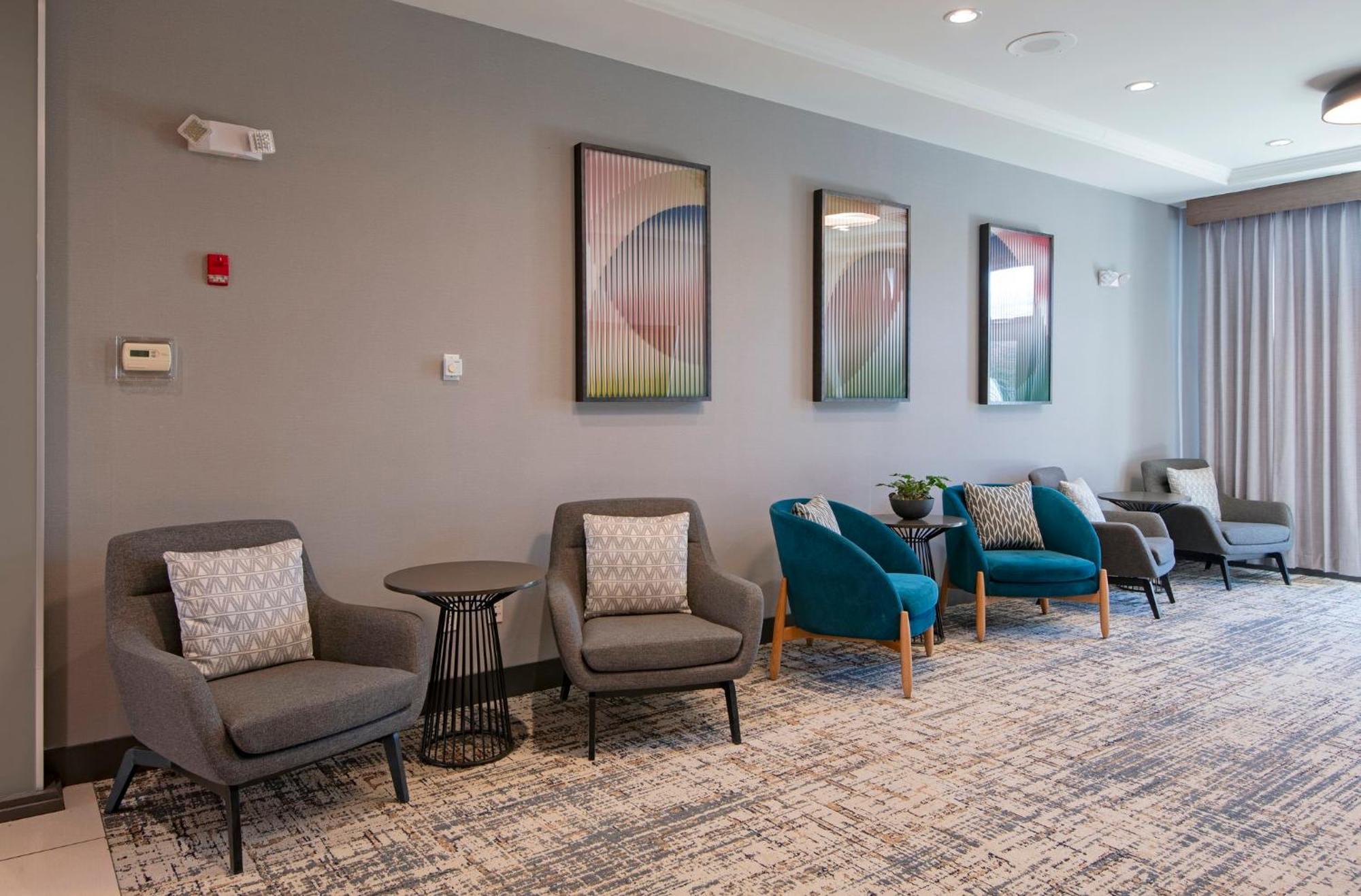 Holiday Inn Hotel And Suites-Kamloops By Ihg Esterno foto