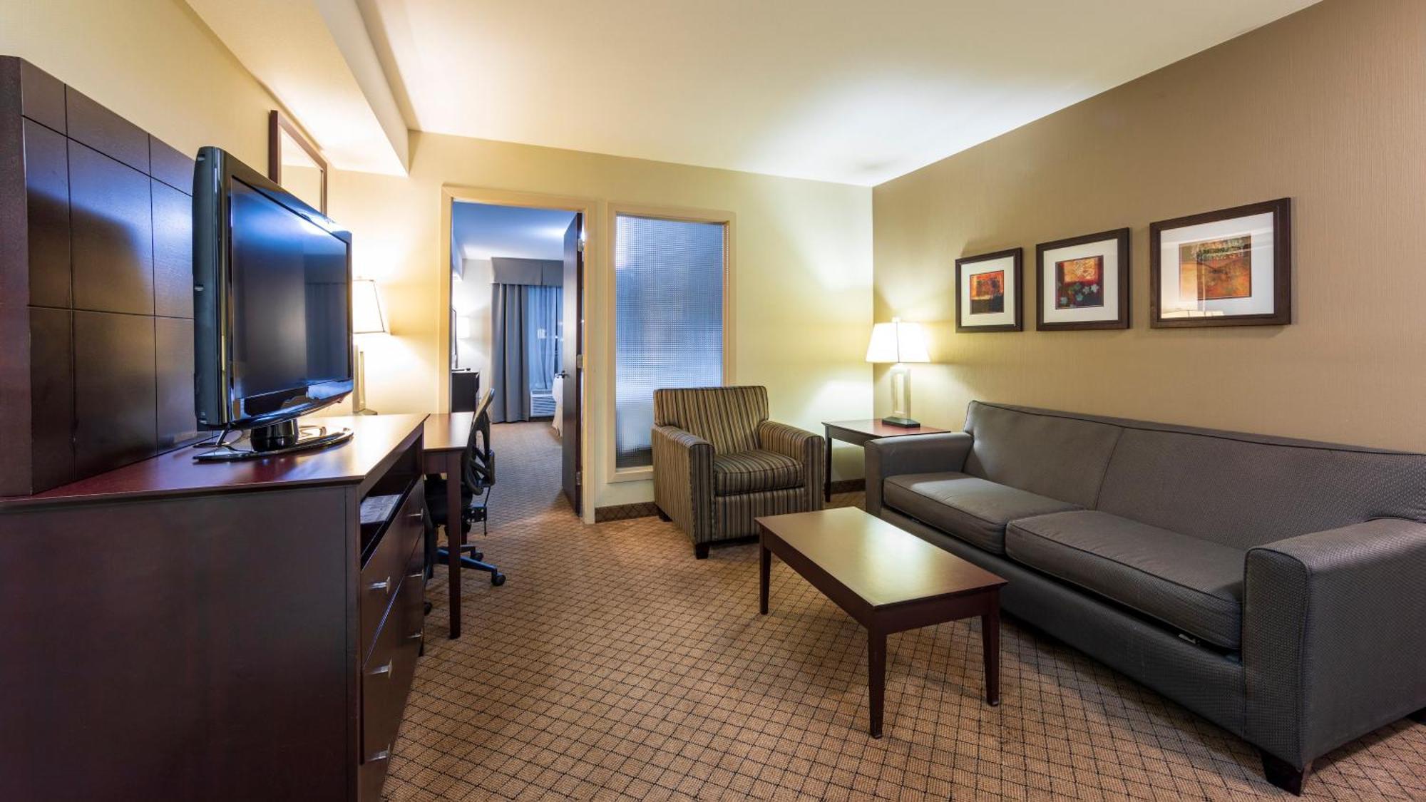 Holiday Inn Hotel And Suites-Kamloops By Ihg Esterno foto
